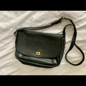 Vintage coach black leather crossbody purse